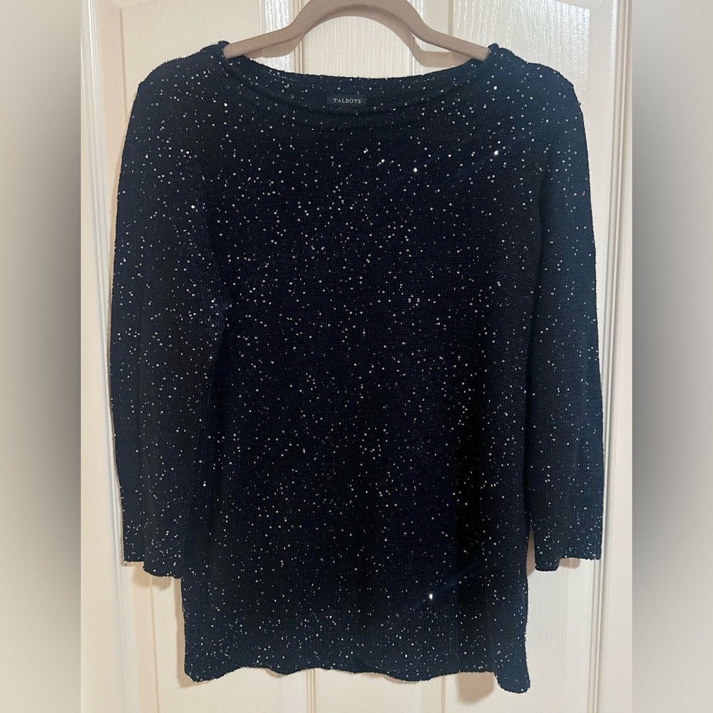 Women’s TALBOTS Sparkle Sequins Blue Light Sweater Holiday Winter‎ Size M.